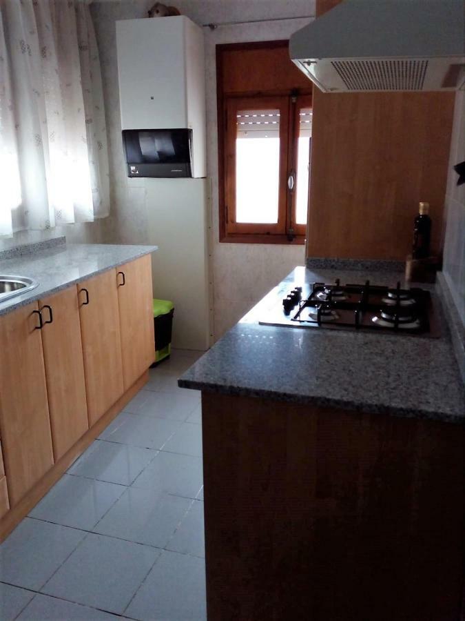 Alquiler En Importante Zona De Escalada !! Apartman Camarasa Kültér fotó